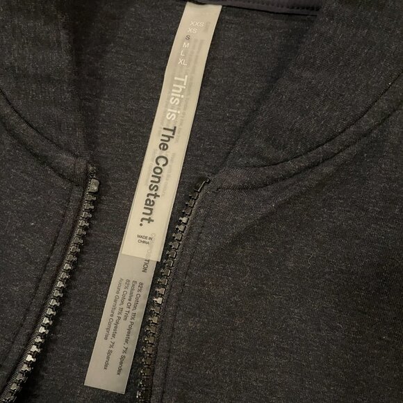 NWOT Aritzia The Constant Della Bomber Active Jacket  - S - Picture 8 of 14